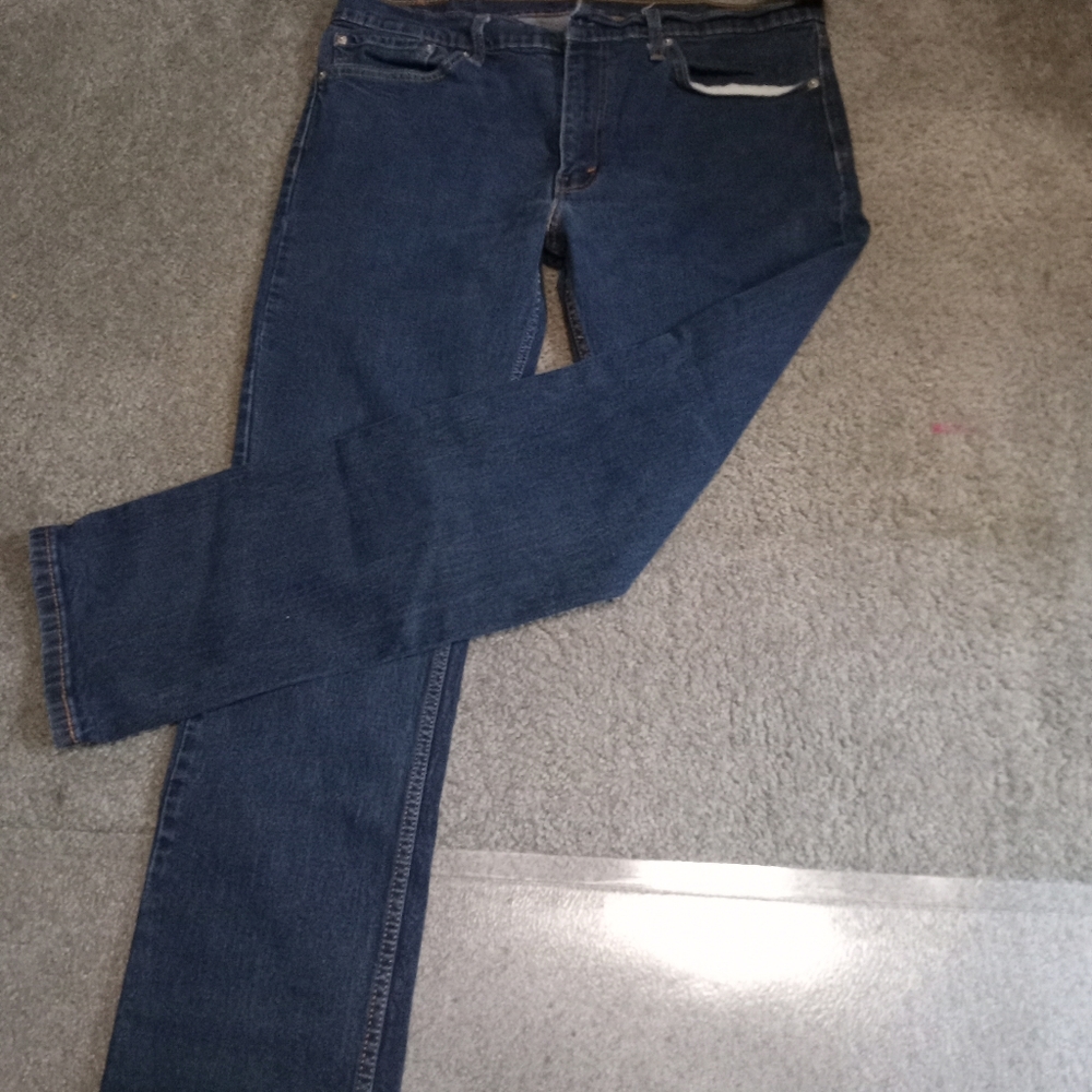 511 ladies or unisex jeans size 38x32
